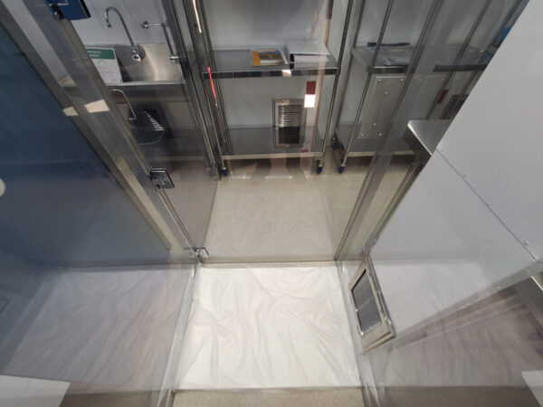 Mobile Cleanroom Suites